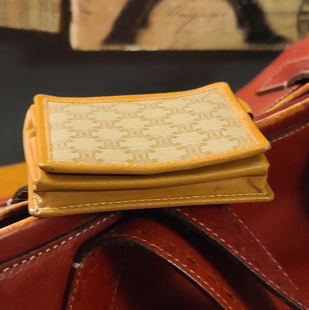 Celine authentic  Coin purse - Picture 6 of 16